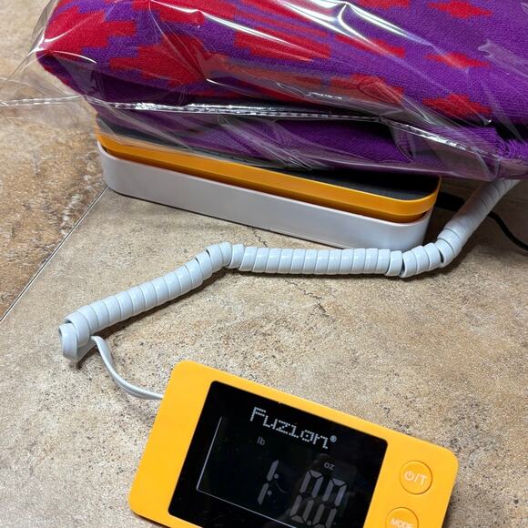 Ann Taylor Women’s Large Purple & Red Sweater – Excellent Used Condition - Picture 4 of 4